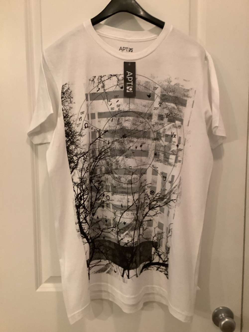 Apt. 9 White Short-Sleeve Graphic Crew Tee with Black Tree Target Print